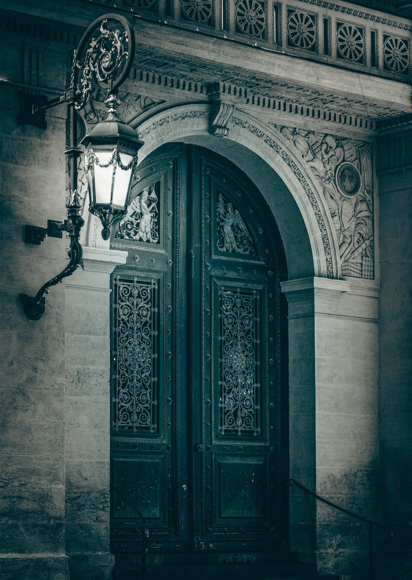 "Voulez Vous Entrer", Beziers, France